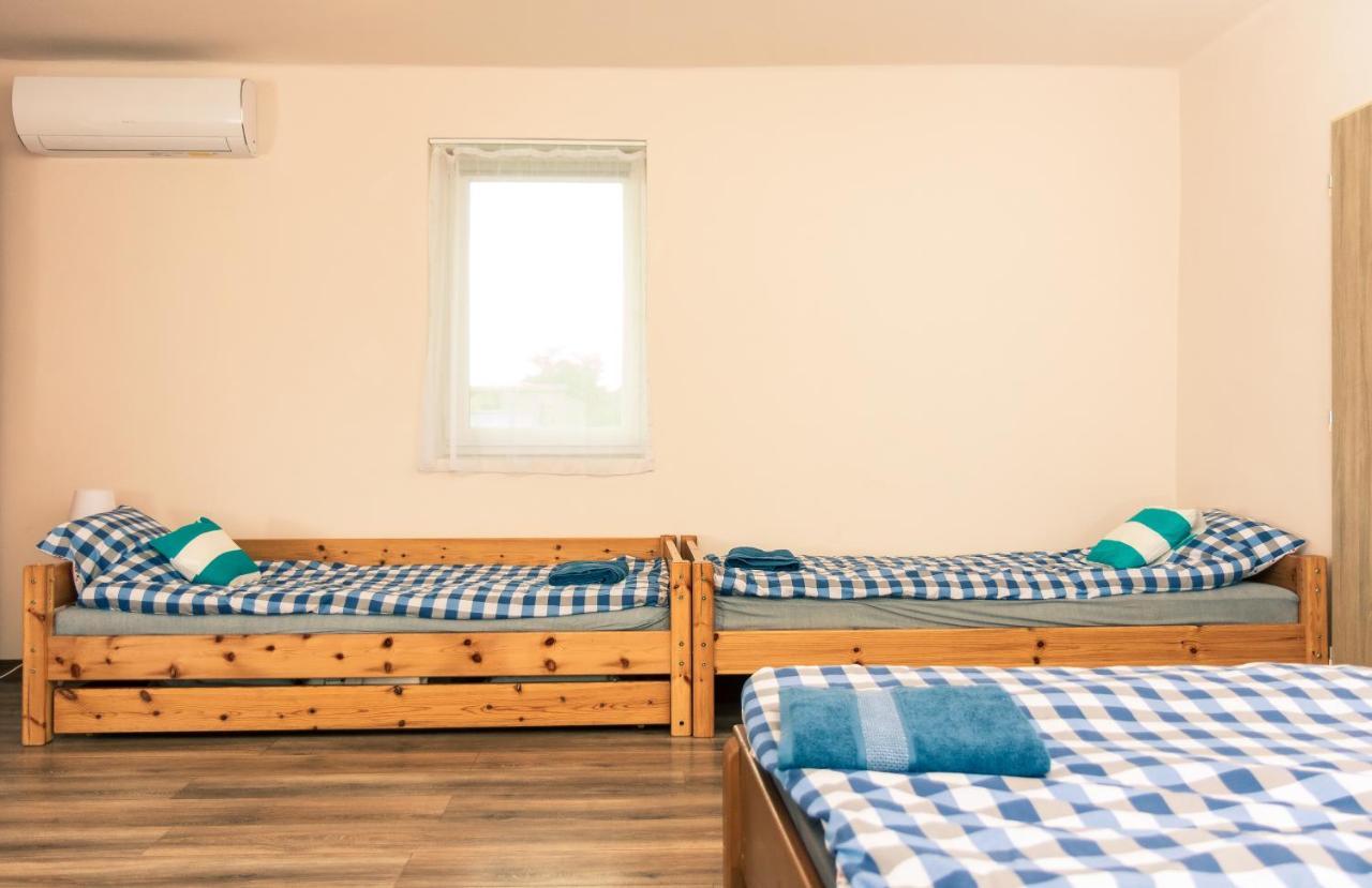 Olivia Apartman Apartment Sarospatak Bagian luar foto
